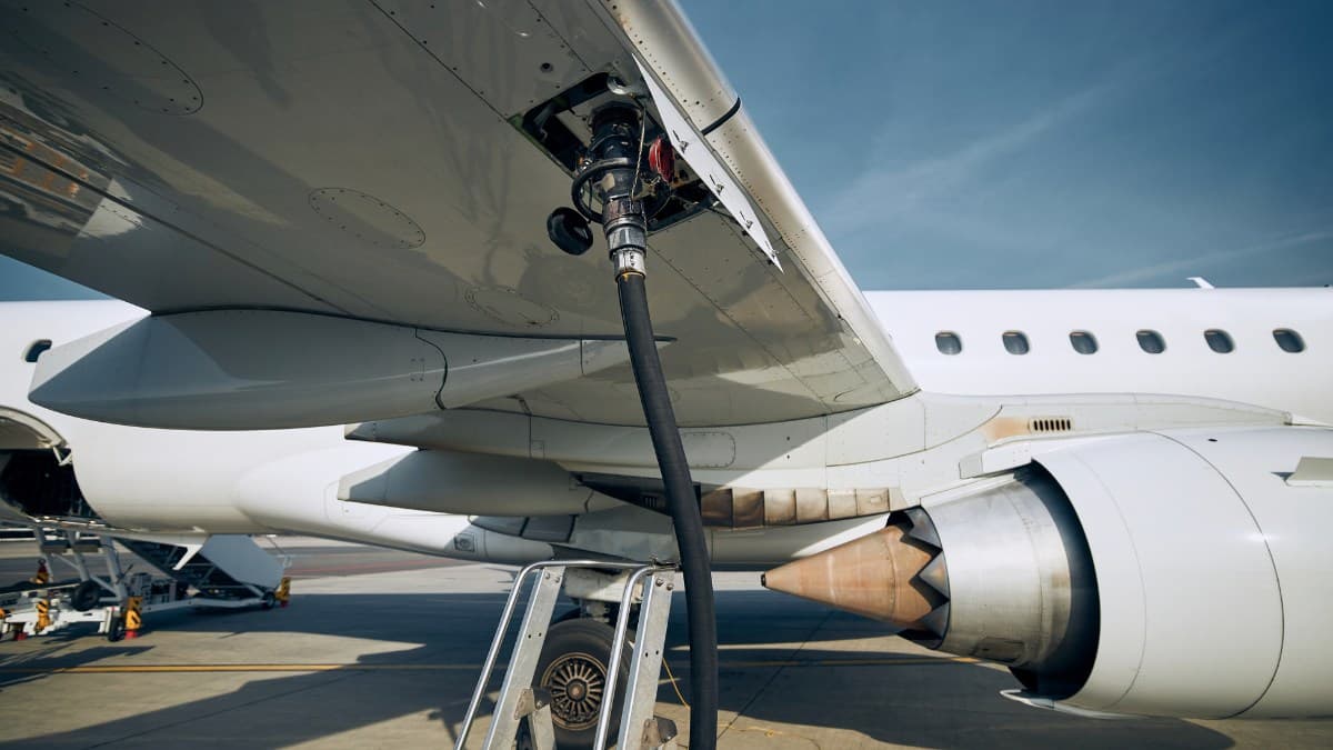 Aircraft fuel (Jet A1 / AVGAS)